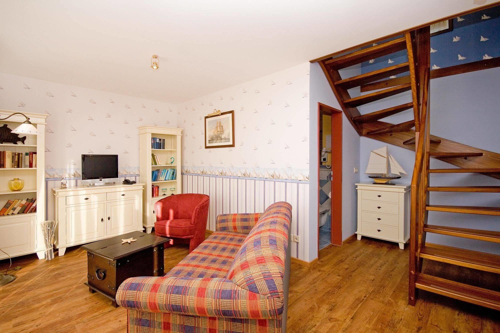 Hotel Nautilus Putbus Esterno foto